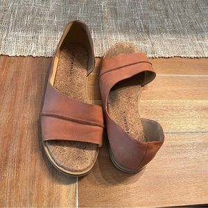Lucky Brand Leather & Cork Flats size 10